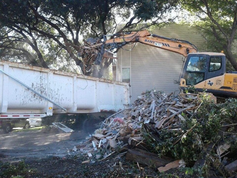 Lopez Demolition and Construction photo